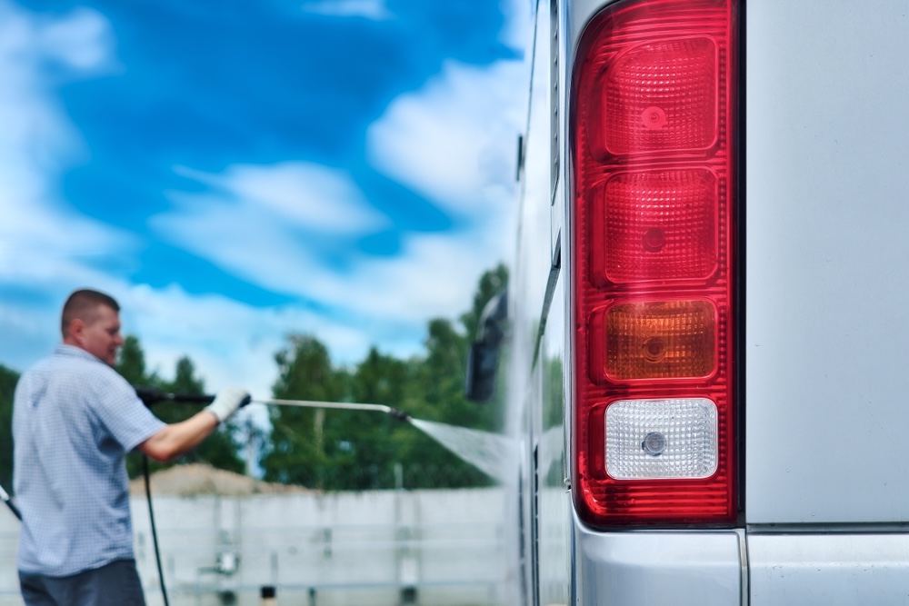 Clean buses after cleaning and washing
